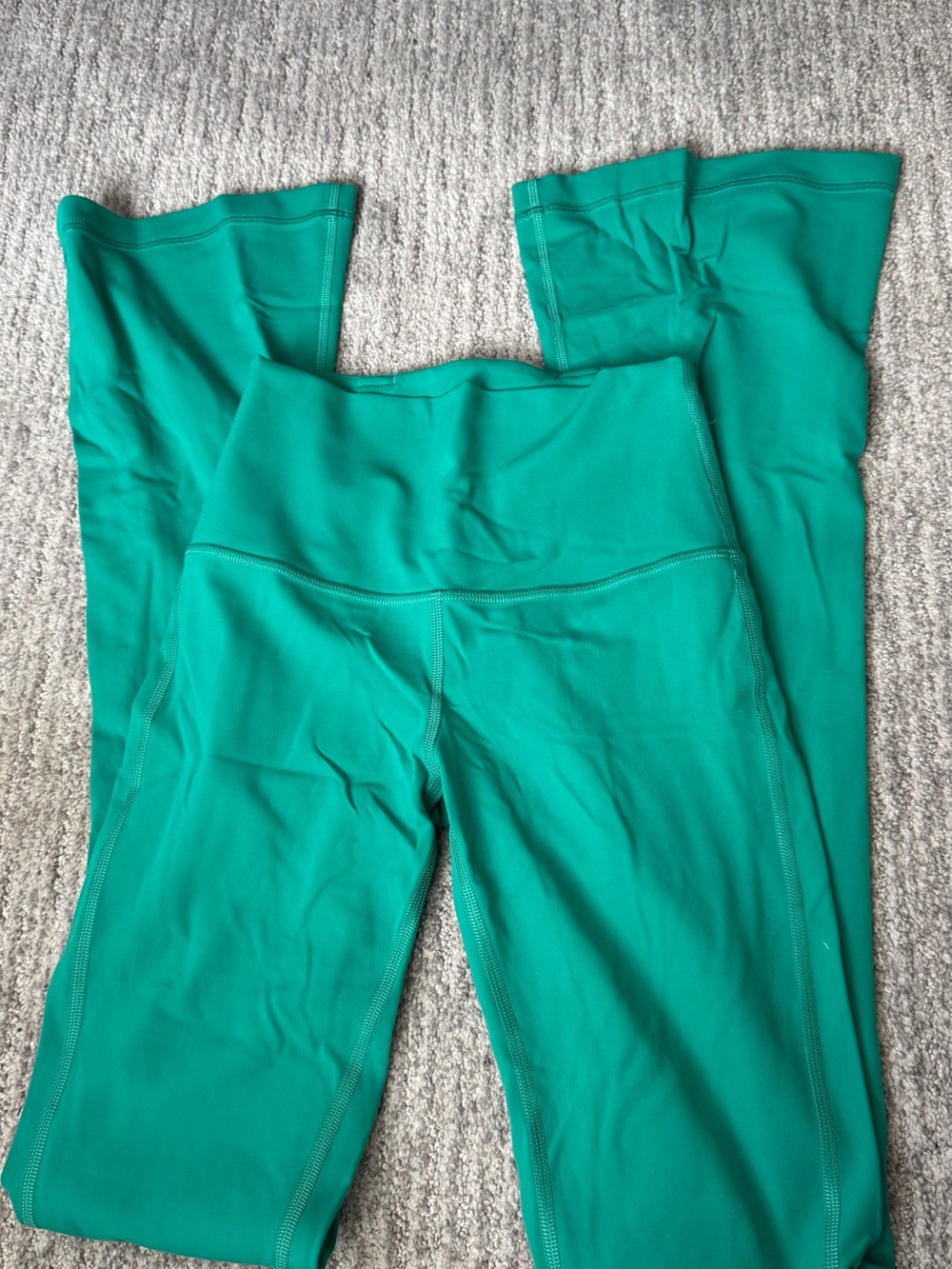 Lulu lemon yoga pants